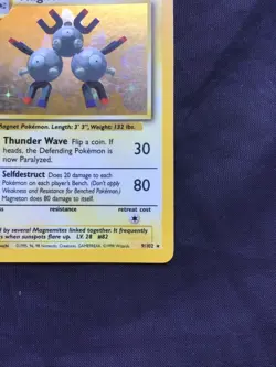 Pokemon Cards: Base Set Rare Holo: Magneton 9/102 - Image 5