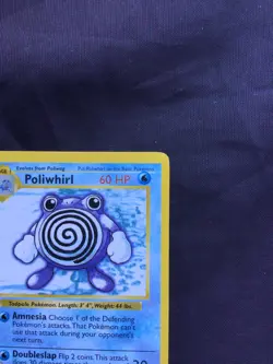Pokemon Cards: Base Set 1st Edition Uncommon: Poliwhirl 38/102 - Image 3