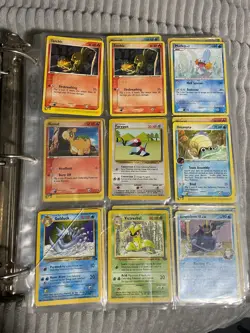 Pokemon Vintage Lot 400+ cards pre 1995-2011 holos, commons, rares - Image 4