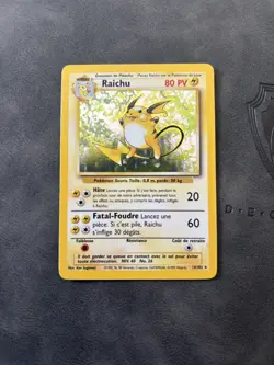 Raichu Unlimited Base Set 14/102 Holo French Pokemon Card - Image 1