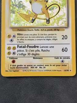 Raichu Unlimited Base Set 14/102 Holo French Pokemon Card - Image 3