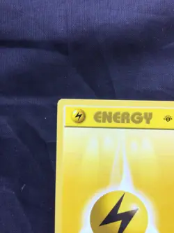 Pokemon Cards: Base Set 1st Edition Common: Lightning Energy 100/102 - Image 2