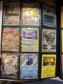 Pokemon Childhood Collection Vintage And Modern - Lot Of 100+ Cards Holo/Normal - Image 3