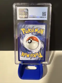 2020 Pokemon Vivid Voltage #20 / 185 - Orbeetle V Graded CGC 9 Mint (PSA / BGS) - Image 2