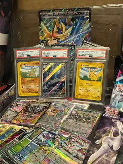 Grosse Pokemon Sammlung mit Gradeds, Bulk, Boostern und vielem Mehr - Image 5