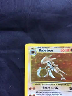 Pokemon Cards: Fossil Rare Holo: Kabutops 9/62 - Image 3