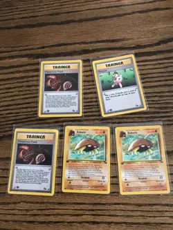 Fossil Set first edition mixed card lot - Image 1