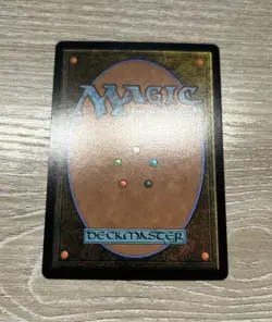 Magic the Gathering Yuna, Grand Summoner Borderless Surge Foil 216 Final Fantasy - Image 2