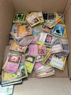 Gros lot de plusieurs milliers (U) de cartes Pokemon - De 2005 a 2024 environ - Image 4