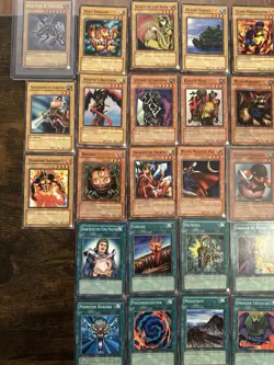 Yugioh SDJ Joey Starter Deck Complete Unlimited SDJ-001 - SDJ-050 Lightly Played - Image 3