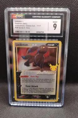 Umbreon GoldStar #17 25th 2021 Pokemon Card Celebrations Classic Collection... - Image 1