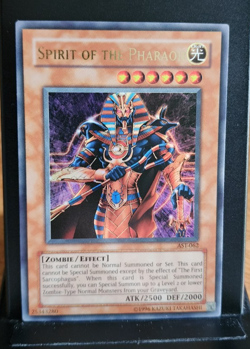 2004 Spirit of the Pharaoh AST-062 Ultra Rare Unlimited Yugioh Card VLP/NM - Image 1