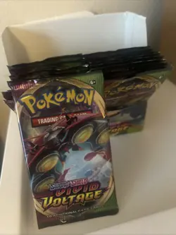 Pokemon Sword & Shield Vivid Voltage Booster Pack Cards 820650807497 - Image 2