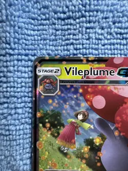 Pokemon Vileplume GX 4/236 Sm-Cosmic Eclipse Holo Card Near Mint Condition - Image 3