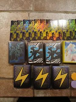 Pokemon TCG Sleeves, Dice, Dividers & Damage Lot (×7 New Sleeve Packs, ×7 Dice) - Image 2