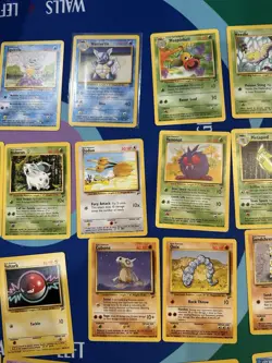 HUGE Lot Of 46 Pokemon Base Set 2 Cards 2000 WOTC Pikachu Charmander Squirtle - Image 3