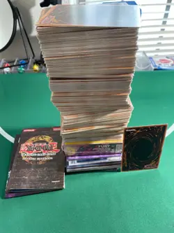 Bids @ 1 cent! -YuGiOh (500+ cards)- Random LOT+ Sealed Dragon Shield Sleeves! - Image 2