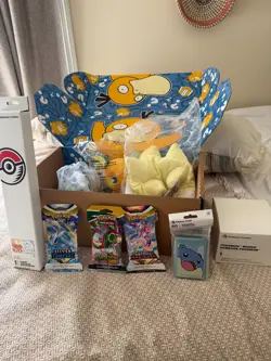 Pokemon TCG Pokemon Center Exclusive 2025 Special Delivery Box IN HAND - Image 1