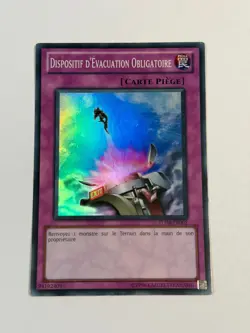 Yugioh FRENCH Compulsory Evacuation Device TU04-FR005 EN005 Super Rare LP #1 - Image 1