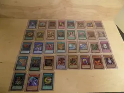 Yu-Gi-Oh! Huge Lot 447 holofoil cards old/new all pictured - Image 4