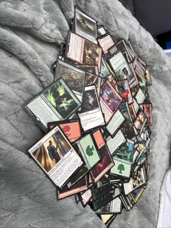 MTG Magic the Gathering 500+ Bulk, 2 Sided Token, Commander, Sleeves, 2 Set Dice - Image 3