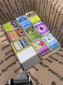 ?? 17lbs 4200+ UNSEARCHED Pokemon Bulk Lot! Some Holos & Vintage Cards LP/NM ? - Image 3