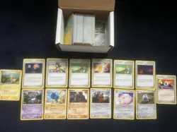 Huge Collection Bulk Lot of 250+ Pokemon Cards Mixed Vintage-Modern HP-DAMAGED - Image 5