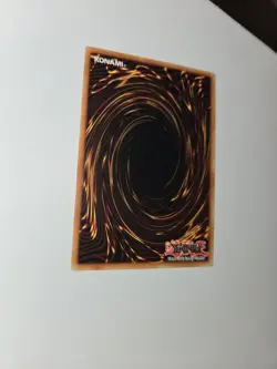 Yu-Gi-Oh! Dark Magician 1st Edition Ultra Rare Holo Card SDY-E005 - Image 5