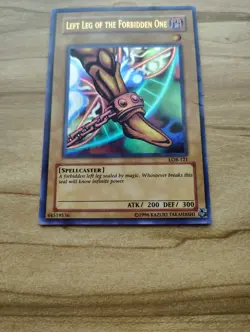Yu-Gi-Oh! - Left Leg Of The Forbidden One - Ultra Rare / Holo - LOB-121 - Image 3