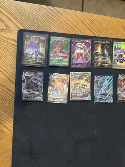 Pokemon Card Lot Full Art v Max gold Articuno Pikachu houndoon kingdra 17 Cards - Image 4