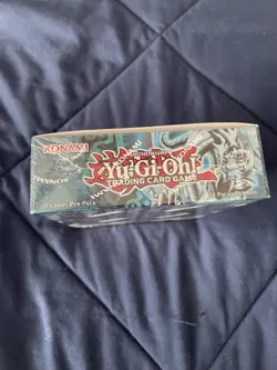 Yu-Gi-Oh! TCG (25th Anniversary) Legend of Blue Eyes White Dragon Booster Box 83717860532 - Image 3