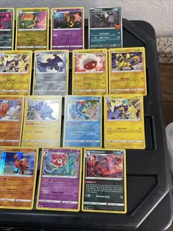 30 Pokemon Cards Lot WOTC VTG ALL RARE HOLO Zygarde Luxray Zapdos Feraligatr - Image 4