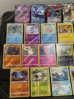 (30) Pokemon Cards Lot WOTC Vtg Holo STAMPED REVERSE V Full Art Salamence - Image 2