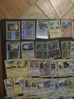 Vintage Pokemon Card Lot Holo Reverse Holo Fire 124 cards 2008 Eevee Pikachu - Image 2