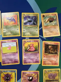 Huge Lot Of 31 Vintage Pokemon Cards Fossil Edition WOTC 1999 Old School - Image 4