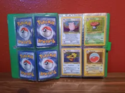 Pokemon vintage green Growlithe 4-pocket binder with cards from early sets - Image 4