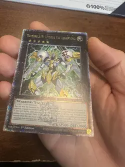 Yugioh! TCG - Number S39: Utopia the Lightning - Quarter Century Rare RA04-NM - Image 3