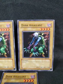 3x YuGiOh Dark Assailant SDK-015 (Common) LP-HP See Detailed Pics Playset TCG ** - Image 2