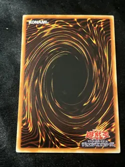 Dark Magician Girl P4-01 LP Ultra Rare Yugioh Yu-Gi-Oh Card Japanese Holo Foil - Image 2