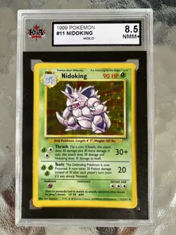 1999 NIDOKING Pokemon Base Unlimited Pokemon Holo Card #11 Graded KSA 8.5 NMM+ - Image 1