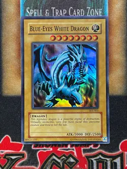 Yugioh Blue-Eyes White Dragon SKE-001 Super Rare NM - Image 1