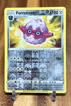 Forretress 114/185 Reverse Holo SWSH Vivid Voltage Pokemon Card NM - Image 1