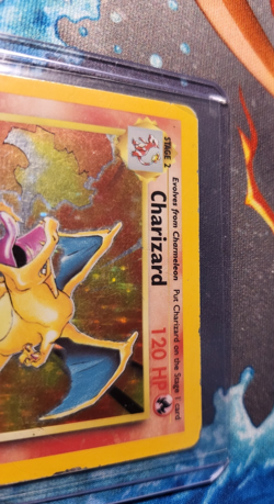 Pokemon TCG Charizard Base Set 4/102 Holo Unlimited Holo Rare (HP - Damaged) - Image 4