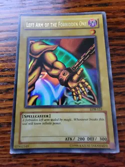 PL* Left Arm of the Forbidden One LOB-123 Yu-Gi-Oh 2002 Unlimited - Image 1