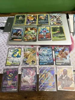 Pokemon card lot of 77 cards.Random,(see pics) the cards in the pic are included - Image 1