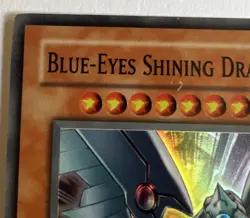 Yugioh! LIMITED EDITION Blue-Eyes Shining Dragon MOV-EN001 LP - Image 2