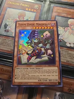 Yugioh Dark Magician TDIL-EN032 Super Rare 1st Edition 2016 - Image 1