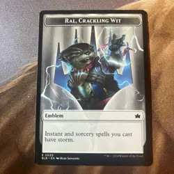 MTG / Ral, Crackling Wit - Emblem / Nm - Image 1