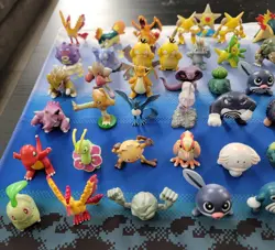 MASSIVE Vintage Tomy Pokemon Lot PVC Figures 1- 2" Charizard Pikachu Mew & More! - Image 4