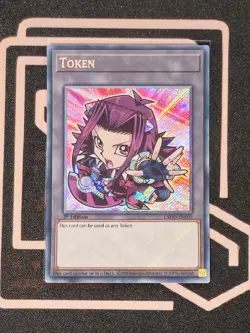 Chibi Akiza Token Secret Rare 1st Ed L5DD-ENS05 YuGiOh - Image 1